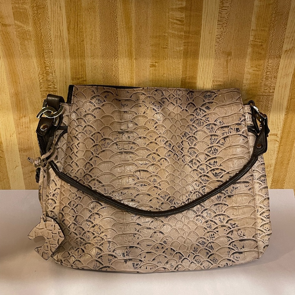 Petusco embostes leather mermaid handbag